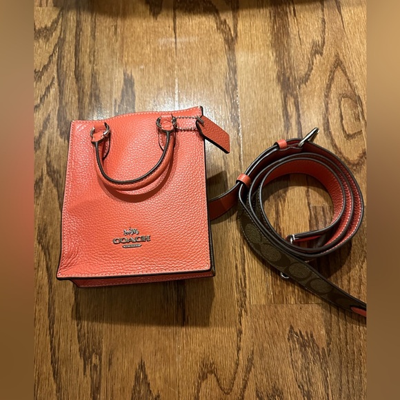 New unused Coach Mini North South Tote - Picture 4 of 16